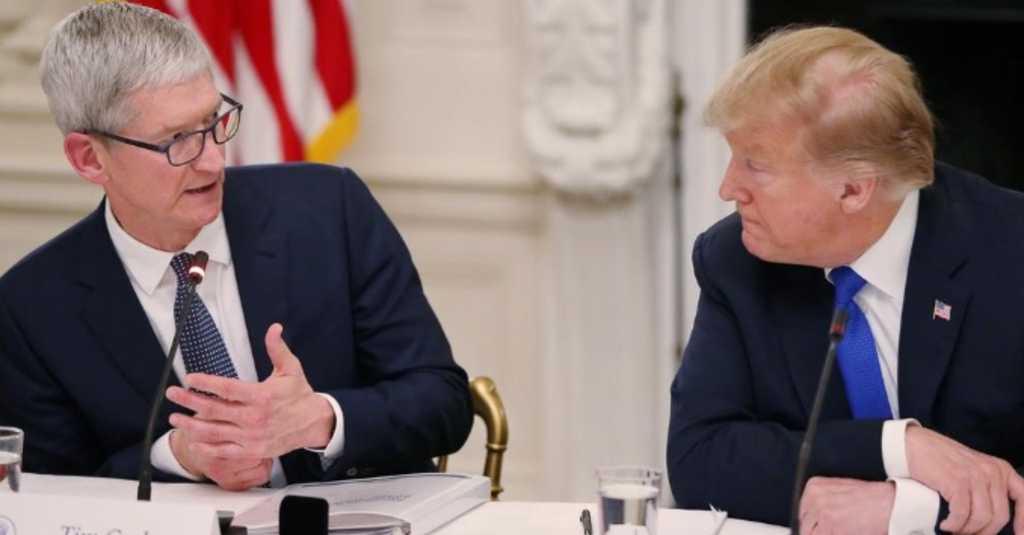 CEO Apple Peringatkan Trump Tentang Tarif China, Samsung Jadi Pesaing