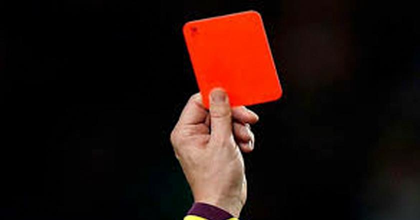 5 Insiden Kartu Merah yang Paling Dikenang dalam Sejarah Sepak Bola