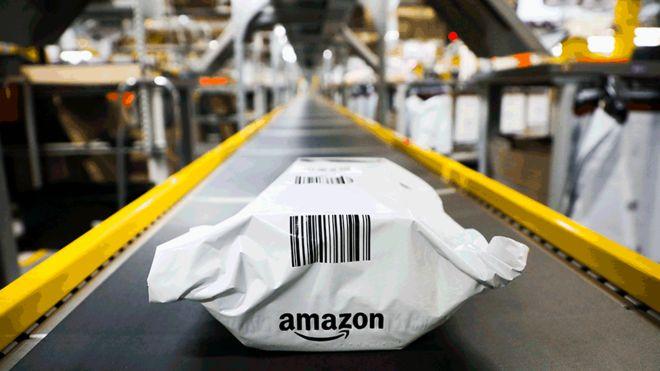 Dear Jeff Bezos... Amazon Dikritik Pelanggan Soal Bungkus Plastik Nih