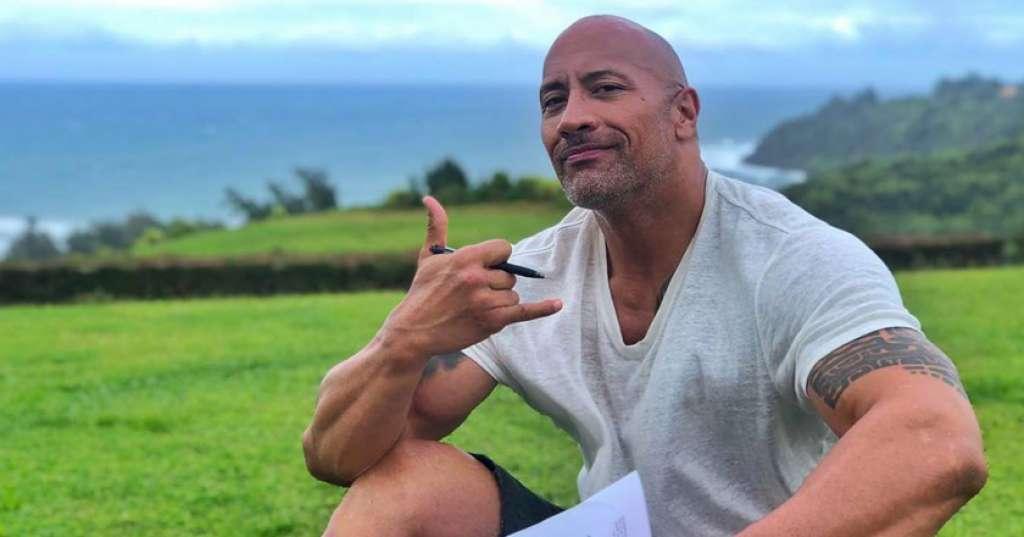 The Rock Kalahkan Para Jagoan Avengers Sebagai Aktor Termahal