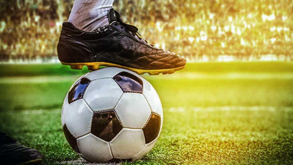 Bukan Milik CR7 atau Messi, Ini Deretan Sepatu Sepakbola Termahal di Dunia