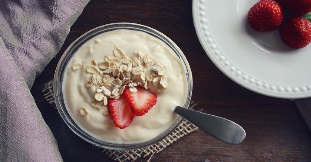 Jadi Males Gegara Badmood? Cobain Deh Makanan-makanan Ini