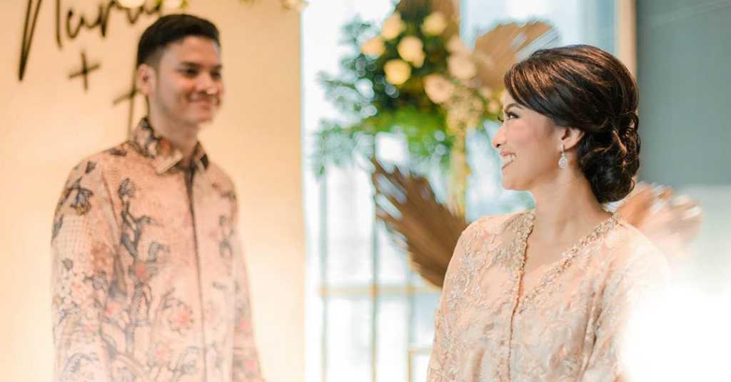 Asta RAN dan Nurul Aziza Gelar Akad Nikah di Pinggir Pantai