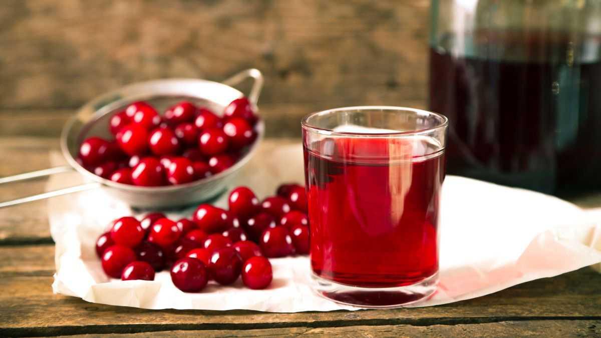 Lawan Insomnia dengan Minum Jus Buah Ceri Secara Rutin