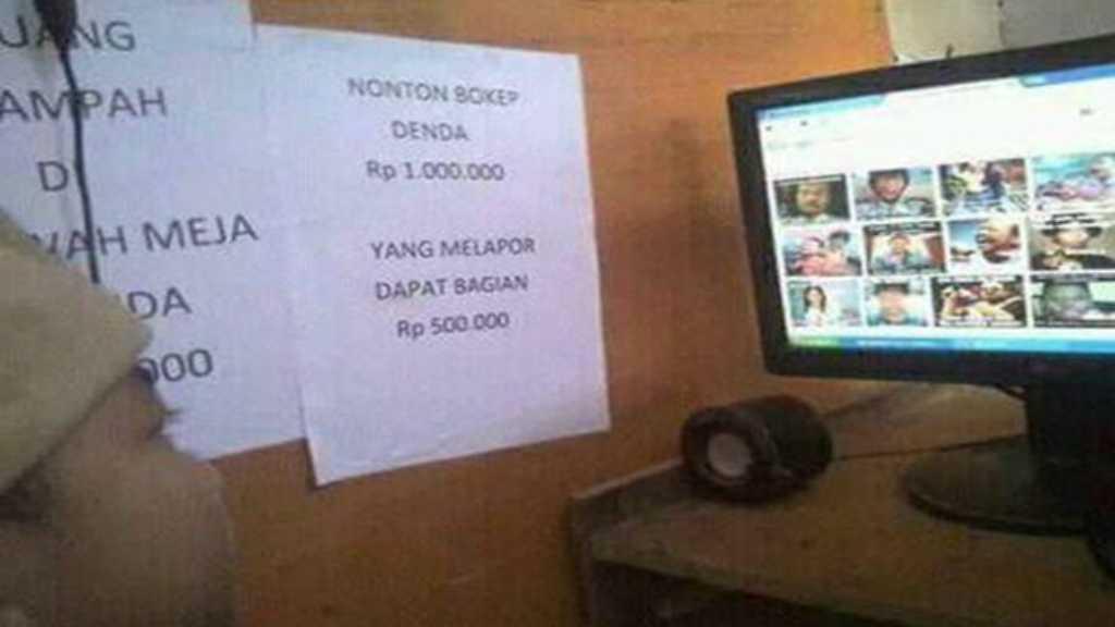5 Peraturan Kocak di Warnet, Salah Satunya Denda Kalau Nonton Video Porno!