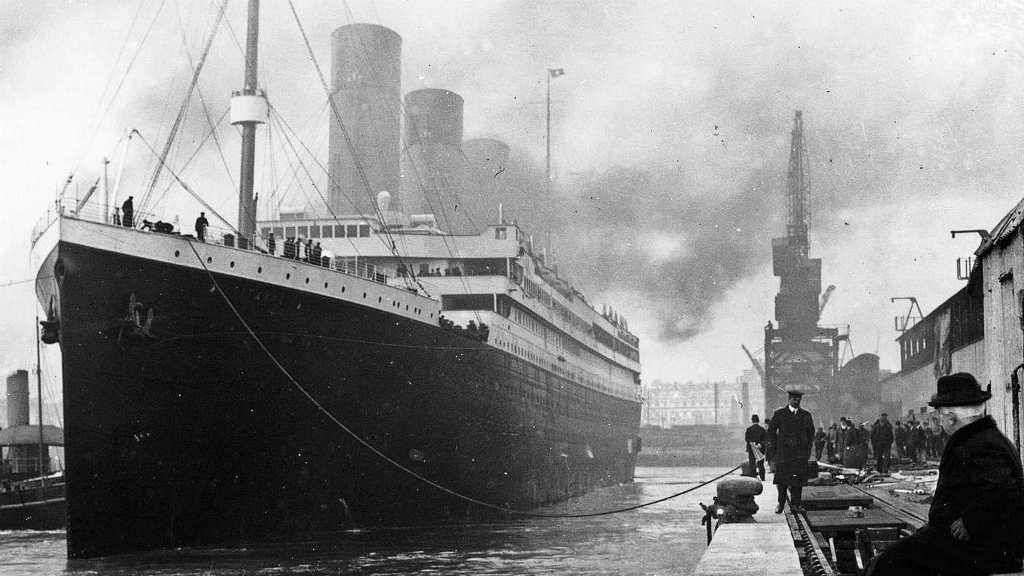 Kapal Selam yang Bawa Wisatawan untuk Jelajahi Bangkai Kapal Titanic Menghilang