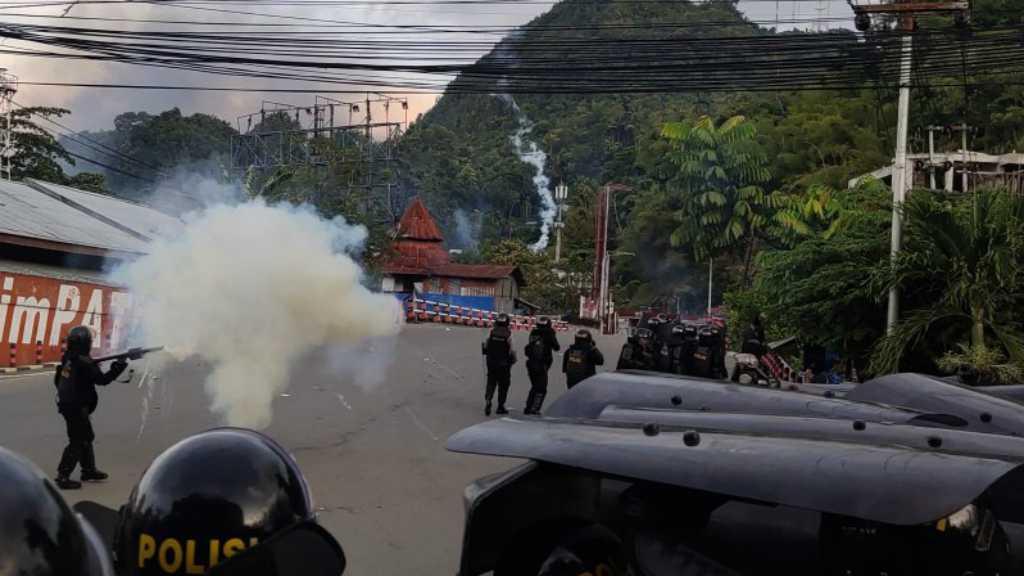 Usai Rusuh di Jayapura, Warga Memilih Bermalam di Pangkalan TNI AL