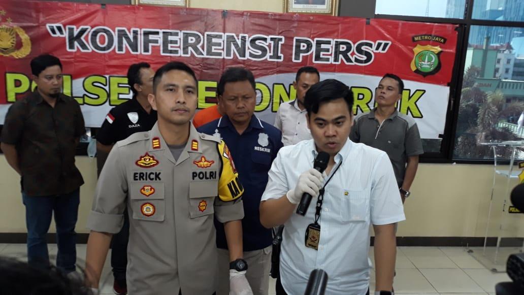 Begini Cara Sadis Sopiandi Habisi Nyawa Istri Hanya karena Facebook