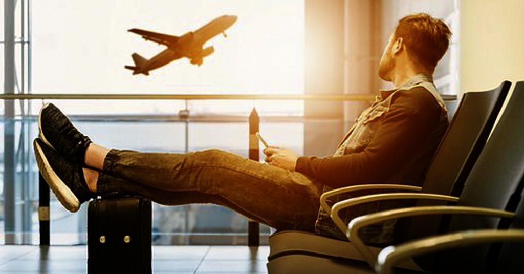 5 Hal Ini Dilarang di Pesawat, Tapi Sering Dilanggar! Apa Kamu Diantaranya?