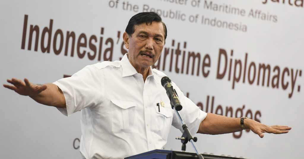 China Minat Garap Kereta Jakarta-Surabaya, Luhut: Siapa Saja Silakan Masuk