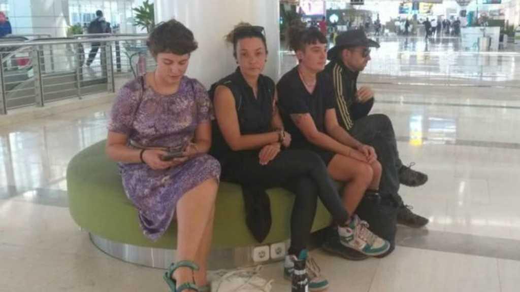 Ikut Unjuk Rasa Pro Kemerdekaan di Papua, 4 WN Australia Dideportasi