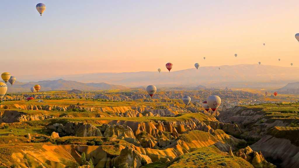 Deretan Destinasi Wisata Dunia yang Diviralkan Instagram