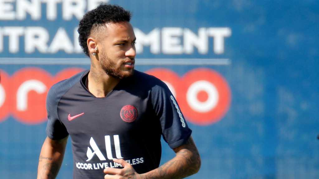 5 Pesepakbola yang Gagal Ganti Baju di Bursa Transfer Musim Panas 2019