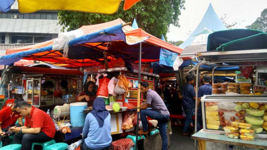 Melihat Wisata Kuliner Masjid Agung Sunda Kelapa yang Menggugah Selera