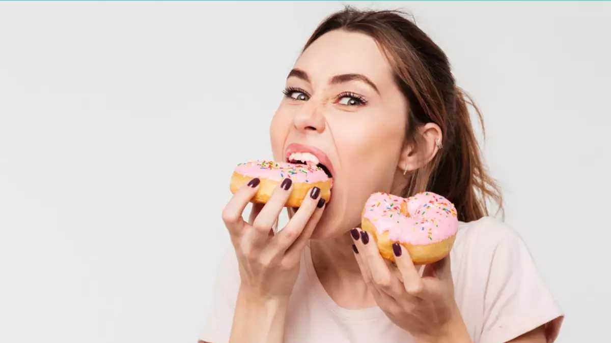 Ingat! 5 Makanan Ini Tidak Boleh Dikonsumsi saat Sedang Lapar