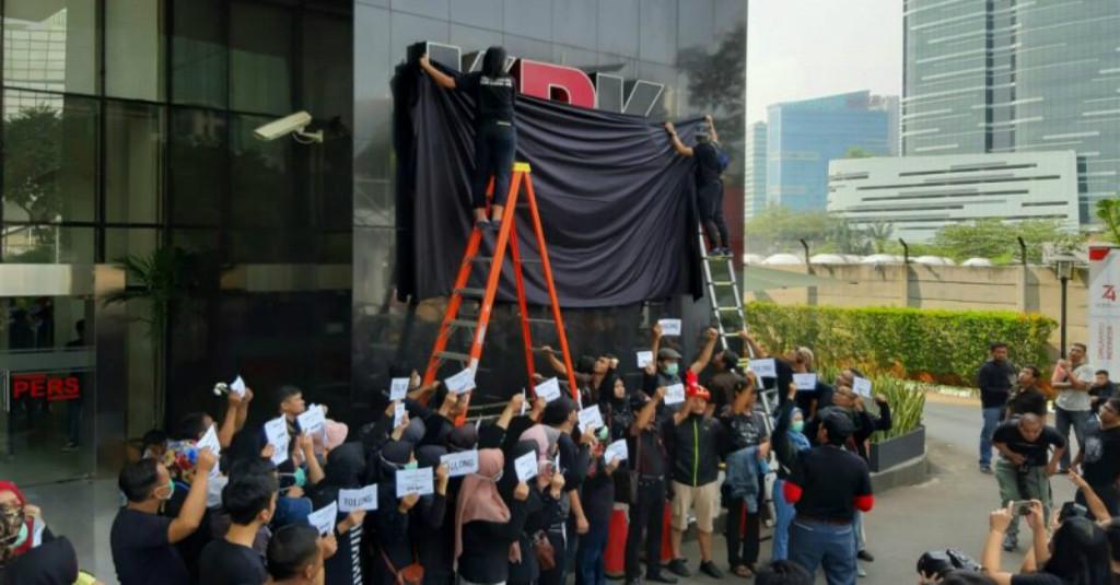 Fahri Hamzah vs Pegawai KPK: Kalau Gak Setuju RUU KPK, Mundur Aja!