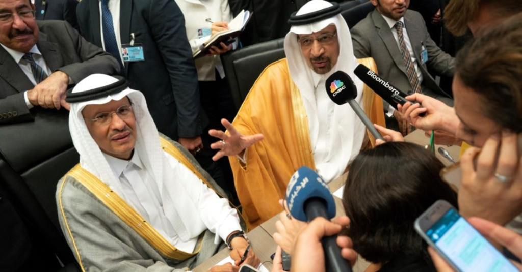Harga Minyak Anjlok, Raja Salman Ganti Menteri Energi dengan Putranya