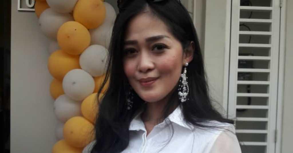 Gracia Indri Cerita Adiknya yang Tinggal di Kanada dan Sempat Jadi Waiters