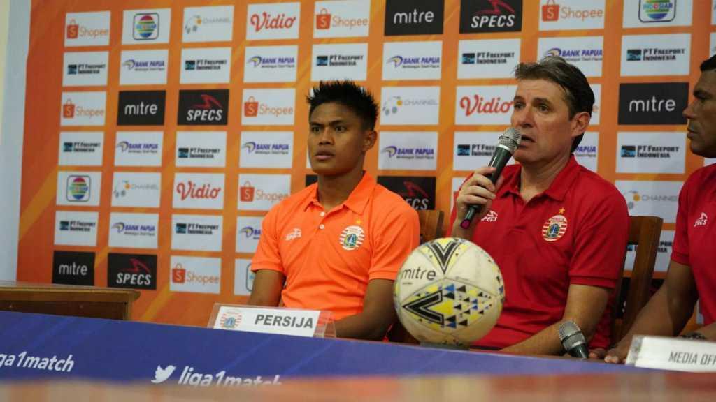 Persija Tanpa Empat Pilar Lawan Persipura, Banuelos Santai