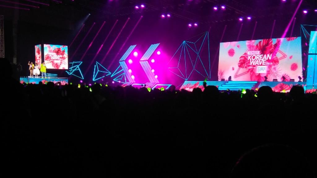 Termakan Hoax di Sosmed, Penggemar NTC Dream Gagal Nonton Konser Langsung