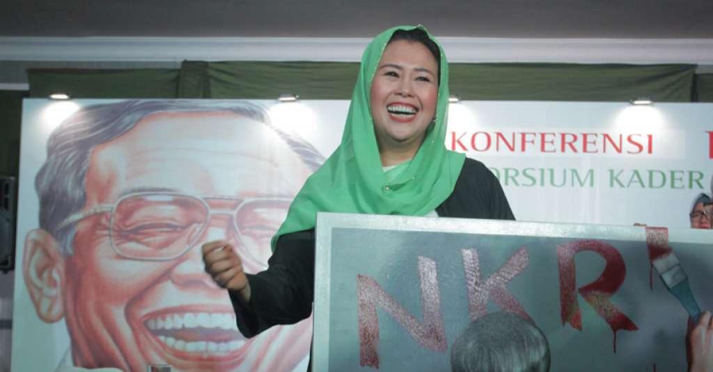 Yenny Wahid: Gus Dur dan Habibie Nyambung Soal Reformasi Demokrasi