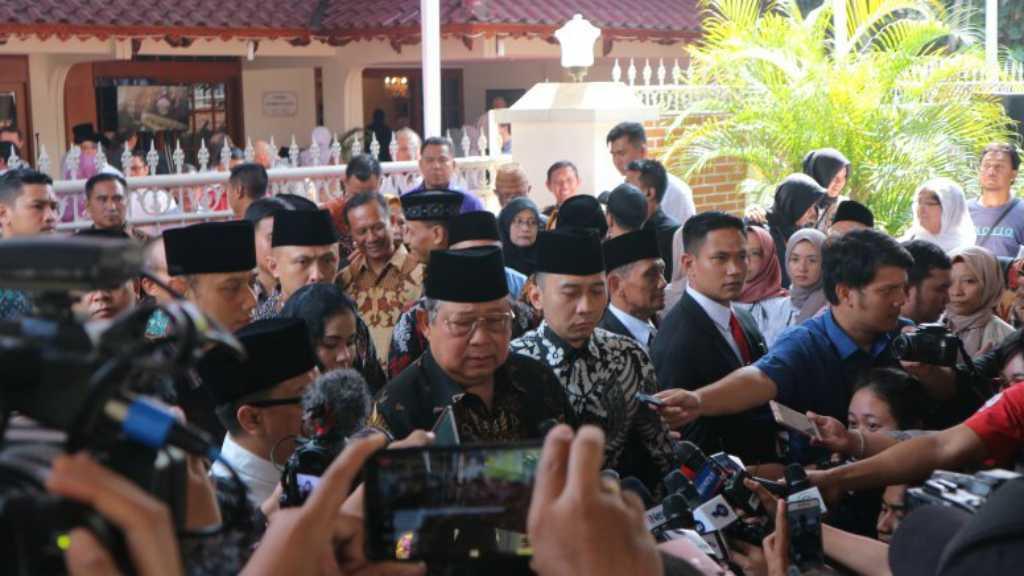 SBY Cerita Kedekatan dengan Habibie Setelah Ainun dan Ani Wafat