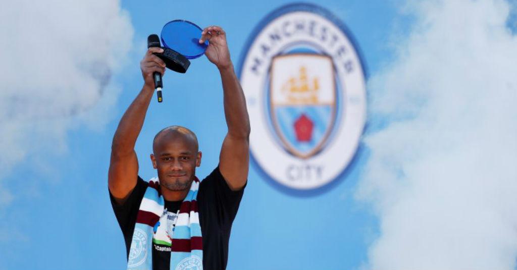 Bentuk Penghargaan Manchester City untuk Vincent Kompany