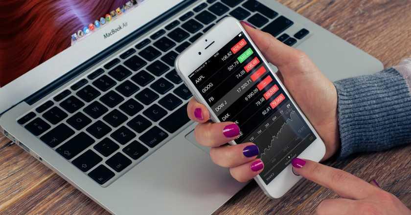 Pinjaman Online Ilegal Makin Menjamur, OJK: Ibarat Monster
