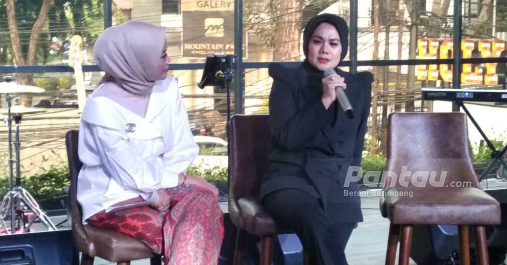 Viral Karena Jadi Korban Pelakor, Sarita Abdul Mukti Kini Jadi Penyanyi