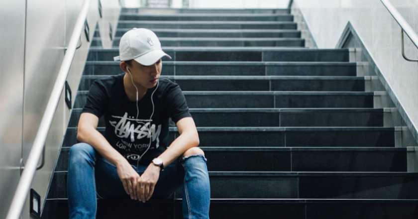 Lahir dengan Koneksi Internet dan Medsos, Gen Z Waspadai Depresi