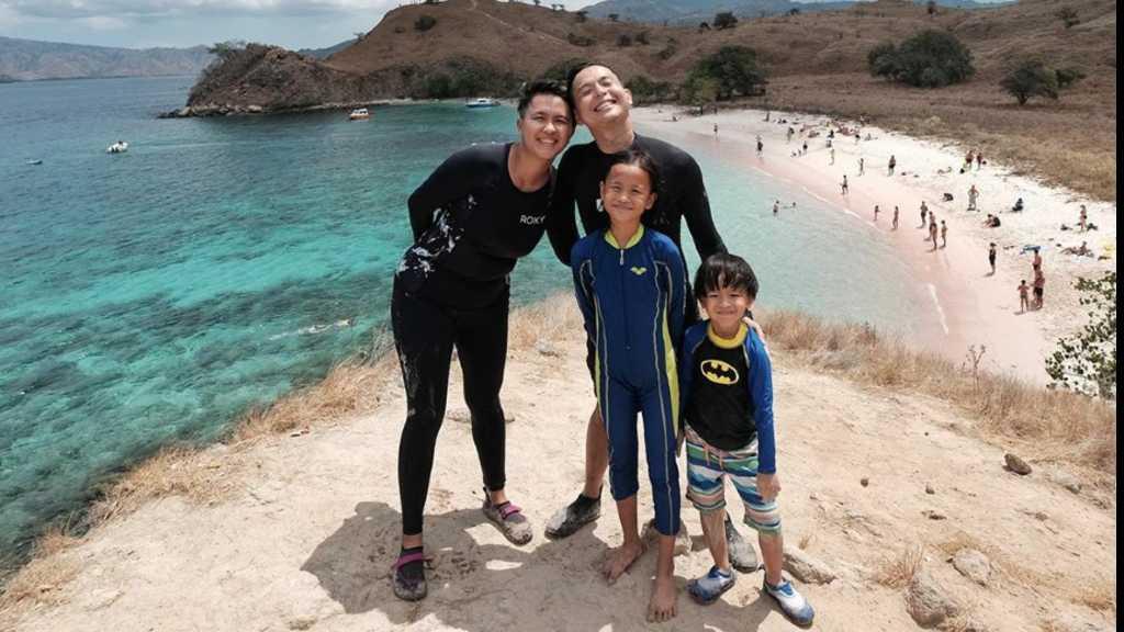 Komika Ernest Prakasa Galau Tentang Jumlah Anak yang Ideal