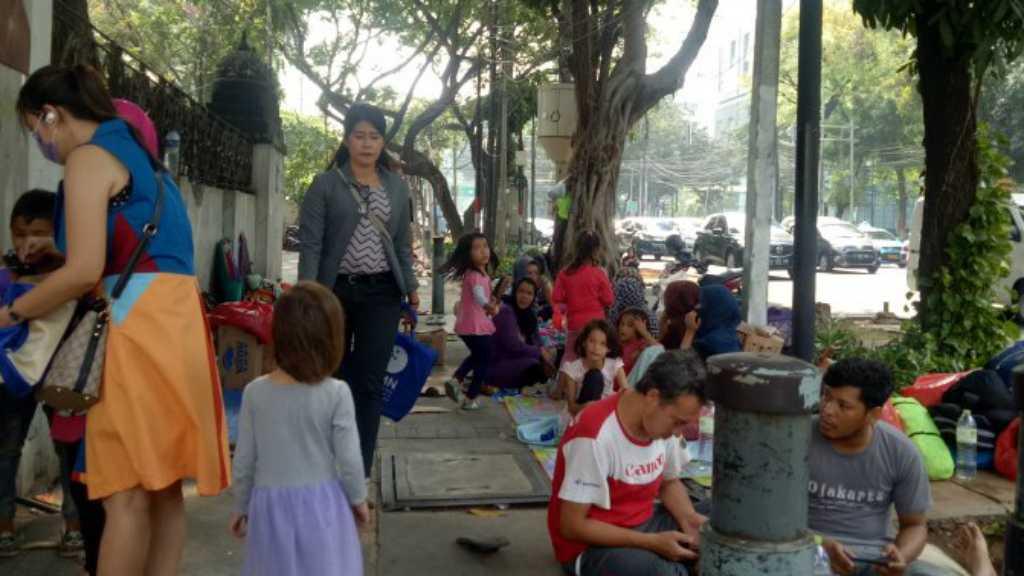 Pencari Suaka Asal Timur Tengah Kembali Duduki Jalanan Kebon Sirih