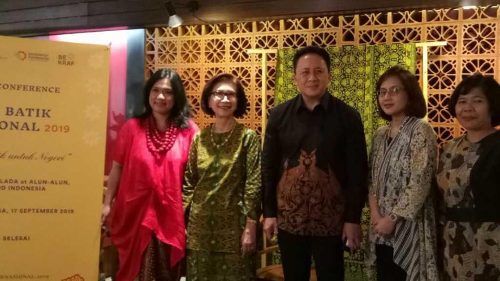 Hari Batik Nasional 2019 Akan Dirayakan di Dua Kota