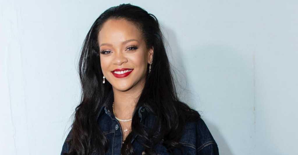 Rihanna Terobsesi Perankan Poison Ivy di Film Batman?