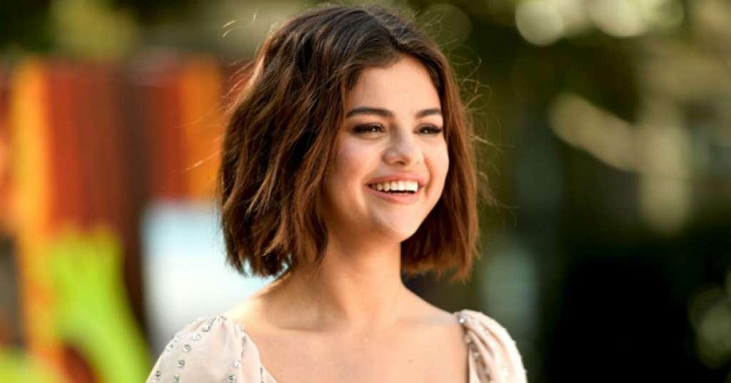 Langkah Anyar Selena Gomez Produseri Serial Dokumenter