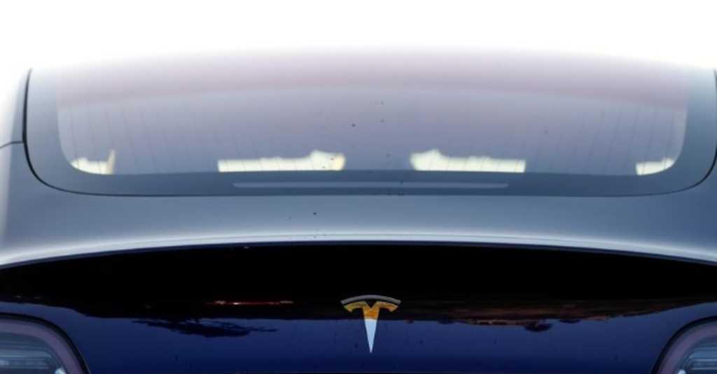 Industri Asuransi Nobatkan 'Tesla Model 3' Jadi Mobil Paling Aman