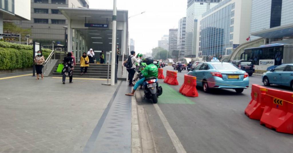 Polisi Belum Bisa Tindak Kendaraan yang Terobos Jalur Sepeda, Kenapa?