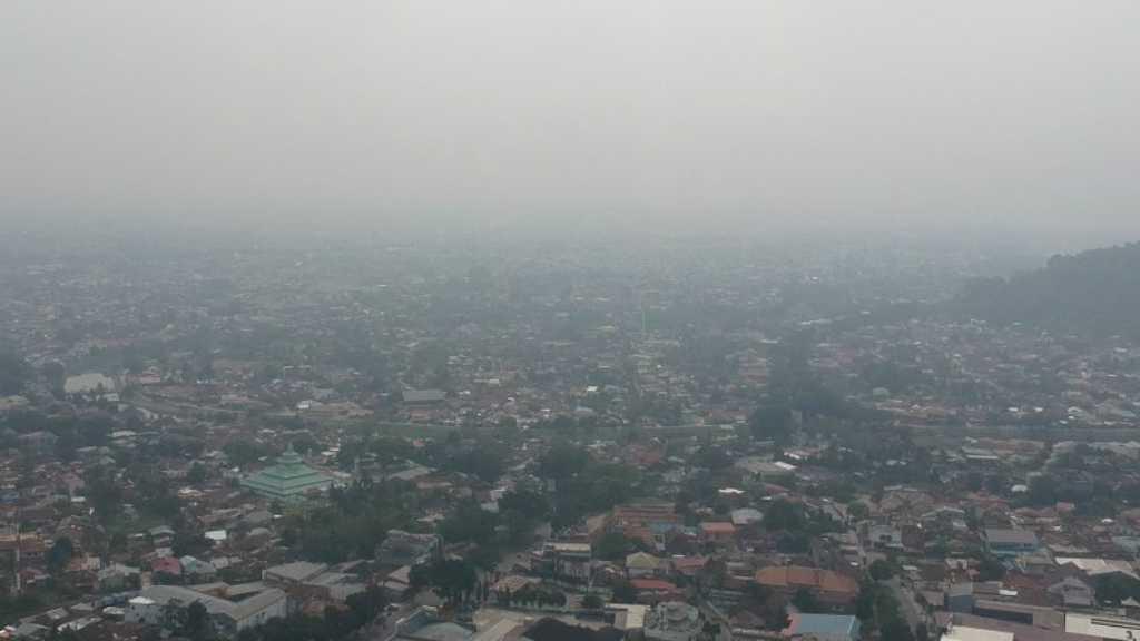 Waspada! Sumbar Diperkirakan Akan Diselimuti Asap Semakin Pekat Hari Ini