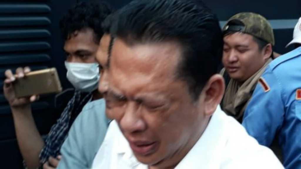 Bamsoet Gagal Temui Mahasiswa yang Berdemo Usai Terkana Gas Air Mata