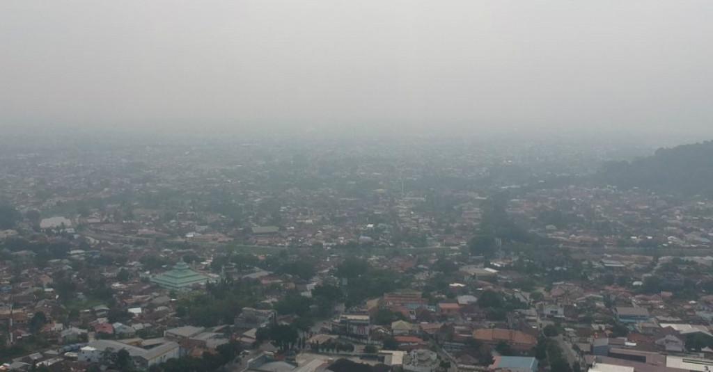 Pertamina Jamin Stok Avtur untuk Helikopter Pembom Air di Sumatera