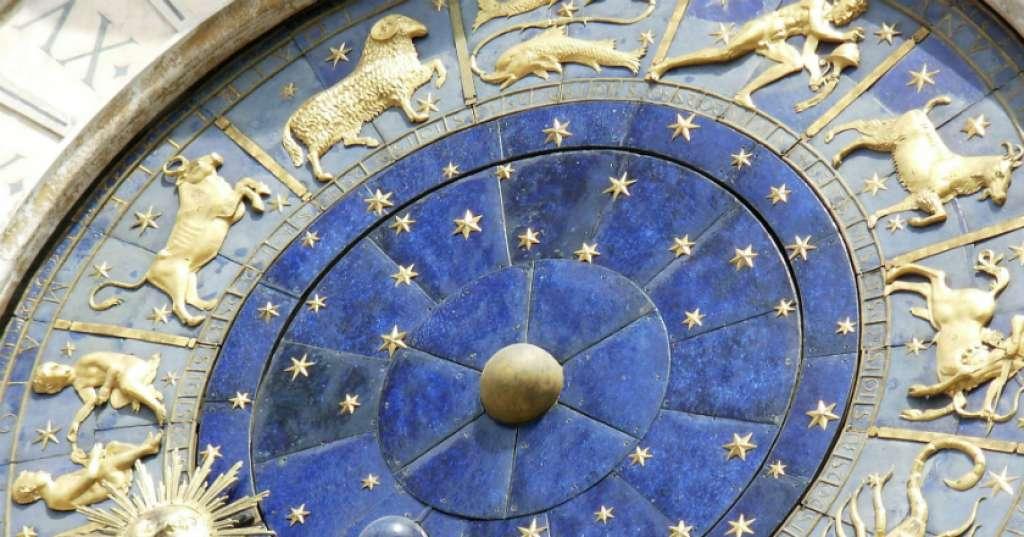 5 Zodiak Ini Dicap Paling Nakal, Cocok Nggak Sama Kamu?