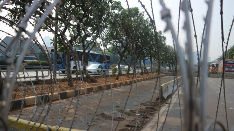 Mahasiswa Gelar Aksi Hari Ini, Polisi Perketat Keamanan Gedung DPR