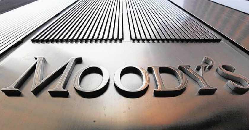 Sri Mulyani Minta Perusahaan Waspada Risiko Gagal Bayar