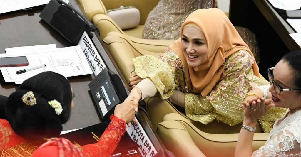 Mulan Jameela Janji Selalu Solid Kepada Suara Rakyat