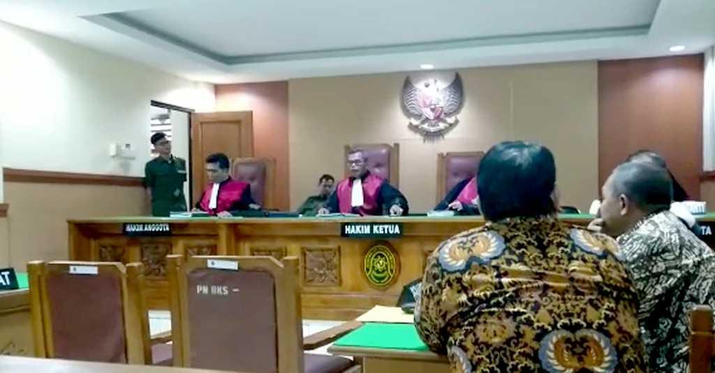 Video PN Bekasi Putuskan NO atas Kasus Tanah Rawa Semut
