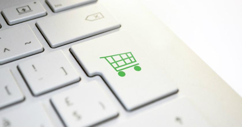 Keberadaan e-Commerce Tak Banyak Pengaruhi Bisnis di Mal