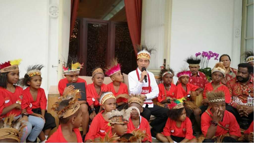 Presiden Jokowi Pastikan Ada Orang Papua yang Masuk Kabinet Mendatang