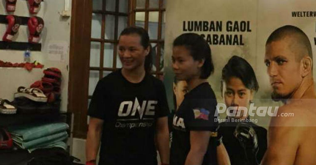 Priscilla Selangkah Lagi Tantang Juara Dunia One Championship