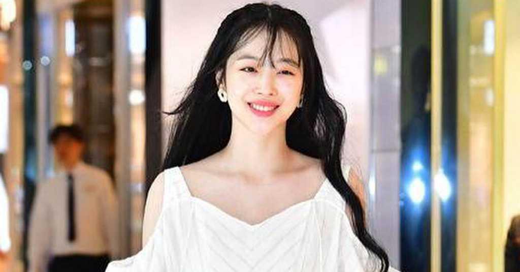 Kematian Sulli Bukti Betapa Tertekannya Artis K-Pop untuk Tampil Sempurna