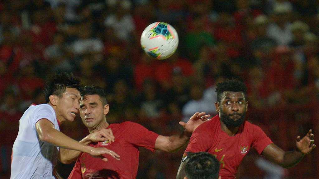 Empat Laga Jadi Bulan-bulanan Lawan, Yanto Basna: Timnas Butuh Dukungan